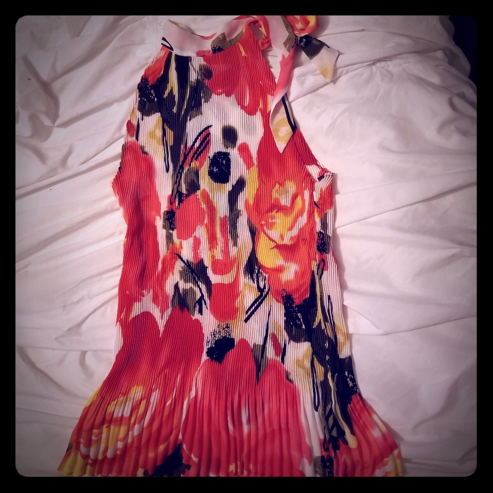 Women's floral top